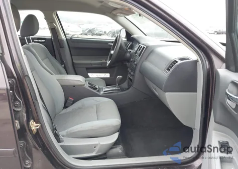 2005 Chrysler 300 z USA, uszkodzony, nr VIN 2C3JA43R65H163116